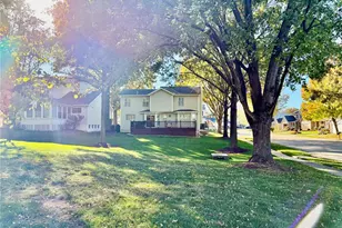 400 Hunters Crossing Ct, Wildwood, MO 63040 - Photo 5