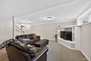 323 Oakleigh Woods Dr, Ballwin, MO 63011 - Photo 27