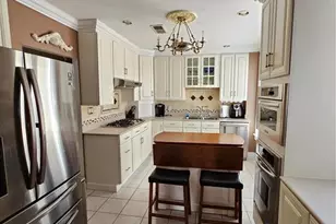 14 N Kingshighway Blvd, Saint Louis, MO 63108 - Photo 9