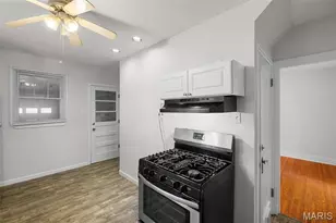 847 N Florissant Rd, Ferguson, MO 63135 - Photo 7