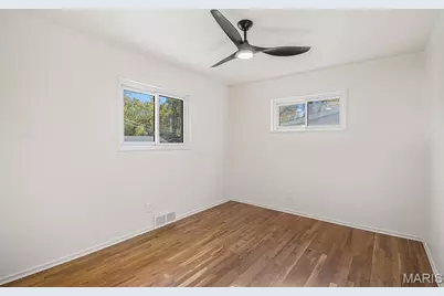 274 Dashwood Drive, Ferguson, MO 63135 - Photo 11
