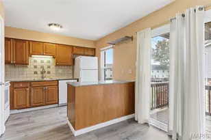 763 Delray Dr, Saint Peters, MO 63376 - Photo 7