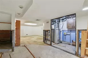 140 Burtonwood Dr, Ballwin, MO 63011 - Photo 17