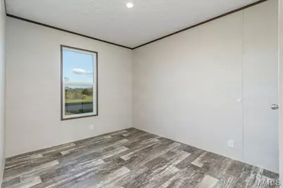 19840 Divine Road, Lebanon, MO 65536 - Photo 11