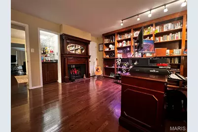 539 Colebrook Drive #B, Webster Groves, MO 63119 - Photo 9