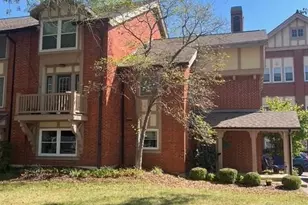 539 Colebrook Dr, Webster Groves, MO 63119 - Photo 1