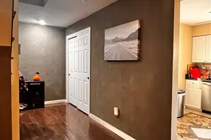 539 Colebrook Dr, Webster Groves, MO 63119 - Photo 3