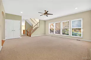 811 Wheaton Way, Creve Coeur, MO 63141 - Photo 11