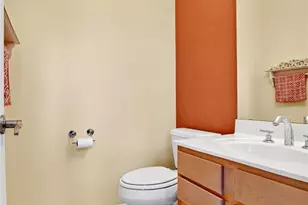 811 Wheaton Way, Creve Coeur, MO 63141 - Photo 13