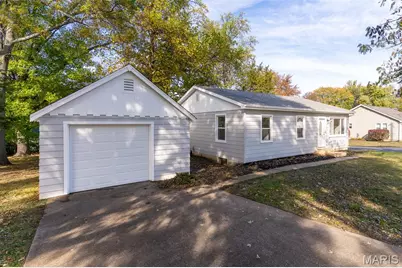 137 Holdinghausen Drive, Crystal City, MO 63019 - Photo 1