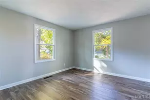 137 Holdinghausen Dr, Crystal City, MO 63019 - Photo 13