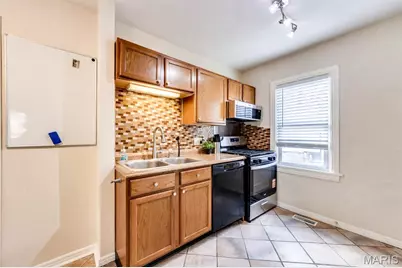 7720 Weston Place, Saint Louis, MO 63117 - Photo 11