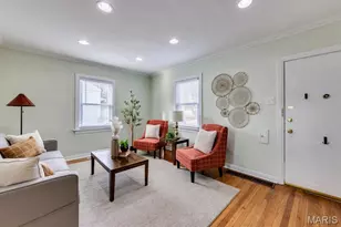 7720 Weston Pl, Saint Louis, MO 63117 - Photo 3