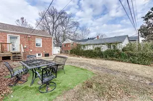 7720 Weston Pl, Saint Louis, MO 63117 - Photo 29