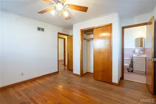 9855 Ione Ln, Saint Louis, MO 63123 - Photo 9