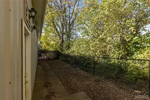 210 Hyler Dr, Farmington, MO 63640 - Photo 5