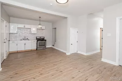 4142 E Penrose Street, Saint Louis, MO 63115 - Photo 5