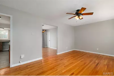 2190 Glenoro Drive, Florissant, MO 63033 - Photo 9