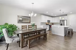 6205 Mackenzie Valley Ct, Saint Louis, MO 63123 - Photo 17