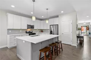 6205 Mackenzie Valley Ct, Saint Louis, MO 63123 - Photo 3