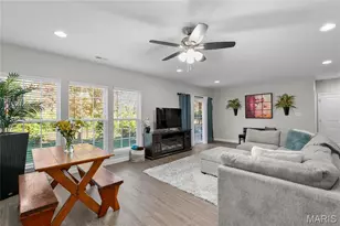 6205 Mackenzie Valley Ct, Saint Louis, MO 63123 - Photo 5