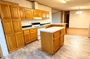 27110 Stoddard Dr, Laquey, MO 65534 - Photo 7