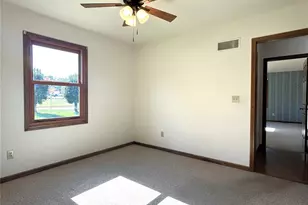 9047 Sappington Rd, Crestwood, MO 63126 - Photo 31