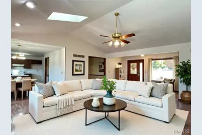 9047 Sappington Road, Crestwood, MO 63126 - Photo 11