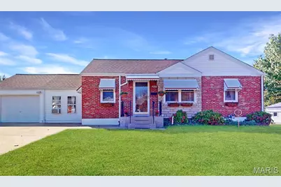 4352 Steins Street, Saint Louis, MO 63116 - Photo 1