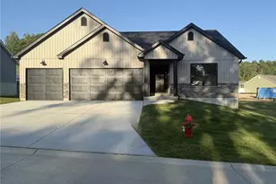 1512 Louisiana Dr, Herculaneum, MO 63048 - Photo 1