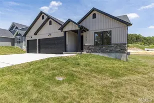 1512 Louisiana Dr, Herculaneum, MO 63048 - Photo 3