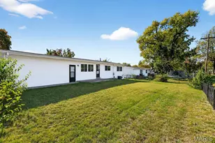 1565 Aintree Dr, Florissant, MO 63033 - Photo 23