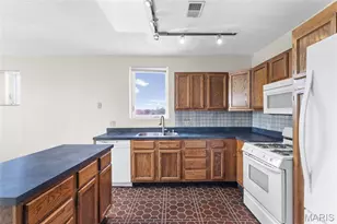 3843 St Ferdinand Ave, Saint Louis, MO 63113 - Photo 13