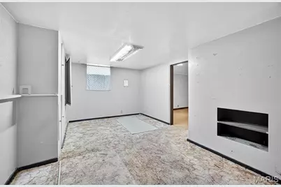 2456 Wieck Drive, Jennings, MO 63136 - Photo 33