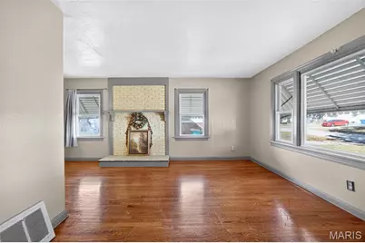 2456 Wieck Drive, Jennings, MO 63136 - Photo 7