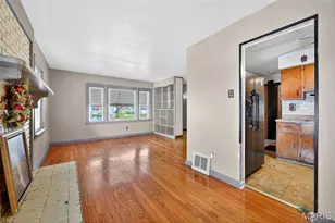 2456 Wieck Dr, Jennings, MO 63136 - Photo 11