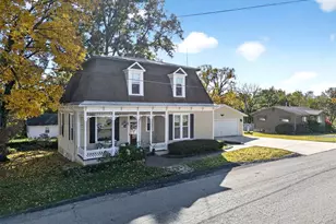 5548 Chestnut St, Augusta, MO 63332 - Photo 1