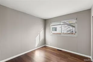 7 Darwin Ct, Florissant, MO 63033 - Photo 11