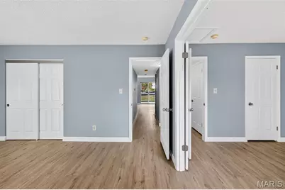 9004 Cardinal Terrace, Saint Louis, MO 63144 - Photo 17