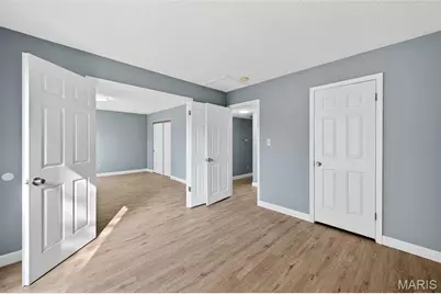 9004 Cardinal Terrace, Saint Louis, MO 63144 - Photo 19