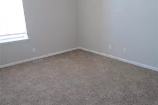 1047 Lafayette Ave, Saint Louis, MO 63104 - Photo 23