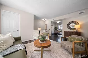 1530 Swallow Dr, Brentwood, MO 63144 - Photo 5