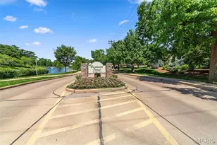 1509 Swallow Dr, Saint Louis, MO 63144 - Photo 29