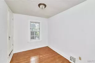 7075 Lansdowne Ave, Saint Louis, MO 63109 - Photo 11