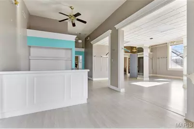 120 Henry Avenue, Ballwin, MO 63011 - Photo 11