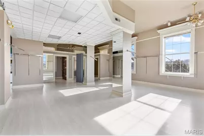 120 Henry Avenue, Ballwin, MO 63011 - Photo 13