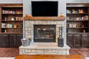 827 Culloden Rd, Saint Louis, MO 63122 - Photo 25