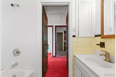 1825 S New Florissant Road, Florissant, MO 63031 - Photo 13