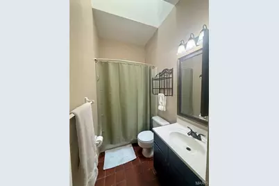 2332 Hickory Street, Saint Louis, MO 63104 - Photo 13