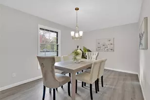 828 Wind Mill Dr, Ballwin, MO 63011 - Photo 7